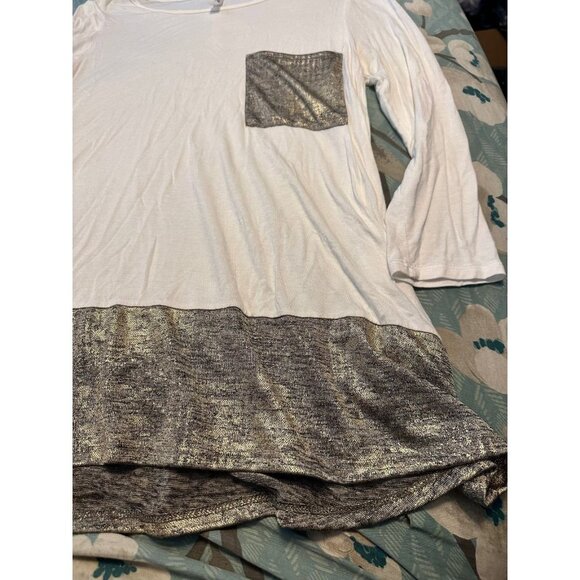 6 FOR $15 Emerald small shirt with pocket - Picture 2 of 4